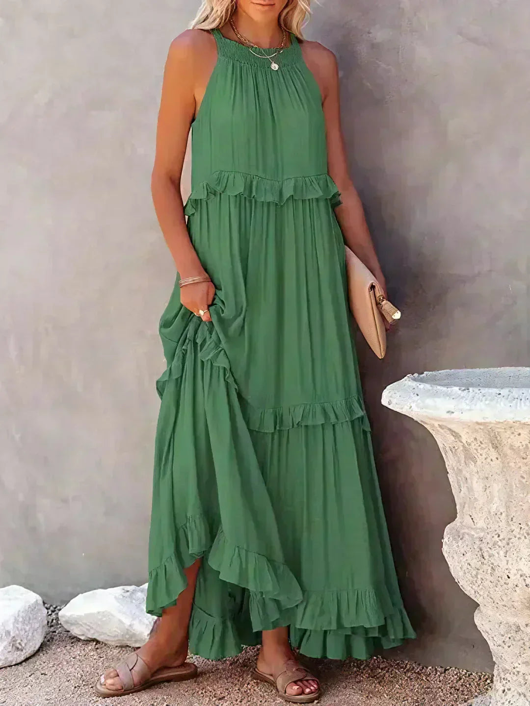 ANETA | Elegant Sleeveless Dress with Ruffles