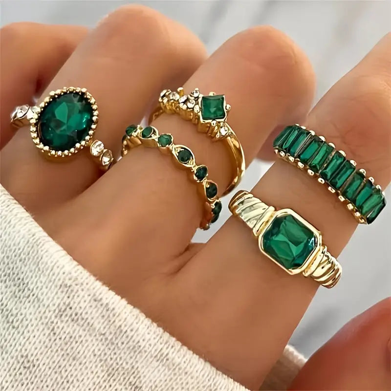 Zarina Emerald Gold Ring Set Adjustable