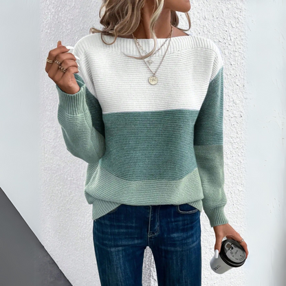 CLARA | Elegant Three-Tone Sweater