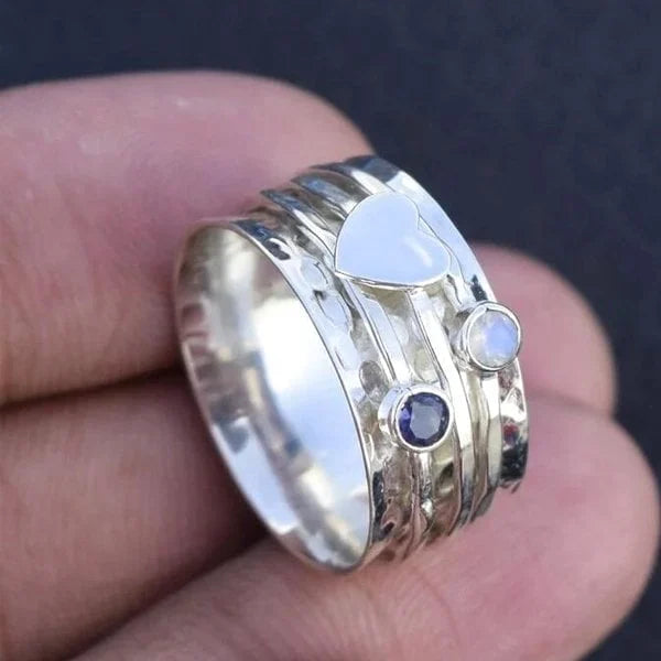 Twirlove Ring