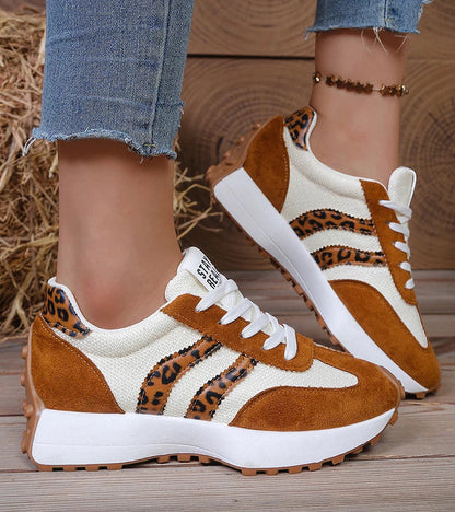 Ava – Stylish Retro Lace-Up Sneakers for Ultimate Comfort