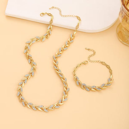 Fish Tail Set (Bracelet + Necklace)