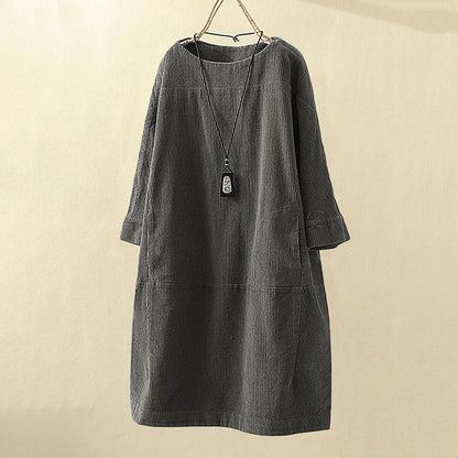 Lilie | Retro Elegance Dress