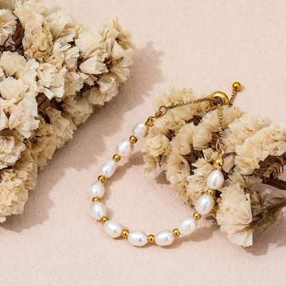 Elegant Romantic Pearl Bracelet