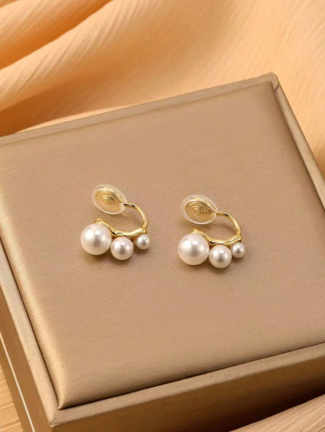 Breast Cancer Awareness | Clip In Pearl Collection - 1+1 Free Today