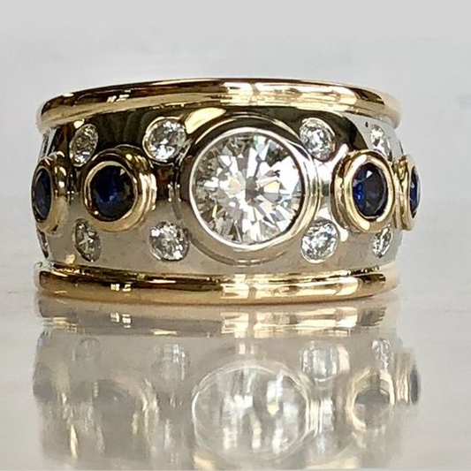 LuxeGlow Ring