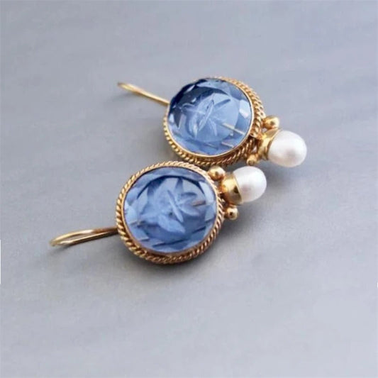 Timeless Sophia Pearl Earrings